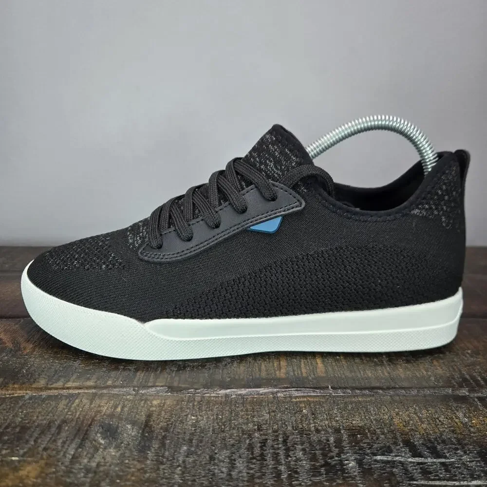 NEW Vessi Weekend 1.5 Sneaker Womens Size 6 Waterproof Shoes Asphalt Black White